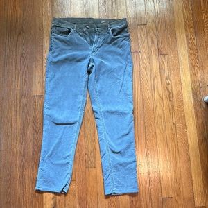 Faherty Stretch Terry 5-Pocket 35x30 Iron or Slate? (Gray)